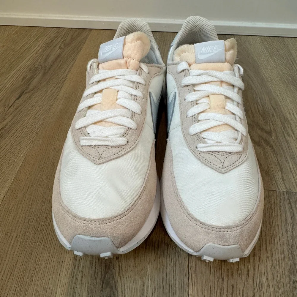 Nike Daybreak‎ Sneaker Women's Low Top Running Shoes White CK2351-101 Size 7.5